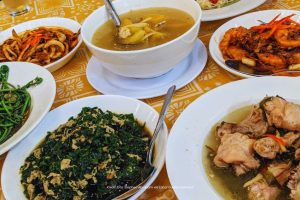 Kedai Makan en Kuching, Malasia: Panduan Lengkap ke Restoran Tempatan Terbaik 1 Kedai Makan en Kuching, Malasia: Panduan Lengkap ke Restoran Tempatan Terbaik